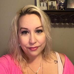 Meet your Posher, Beth